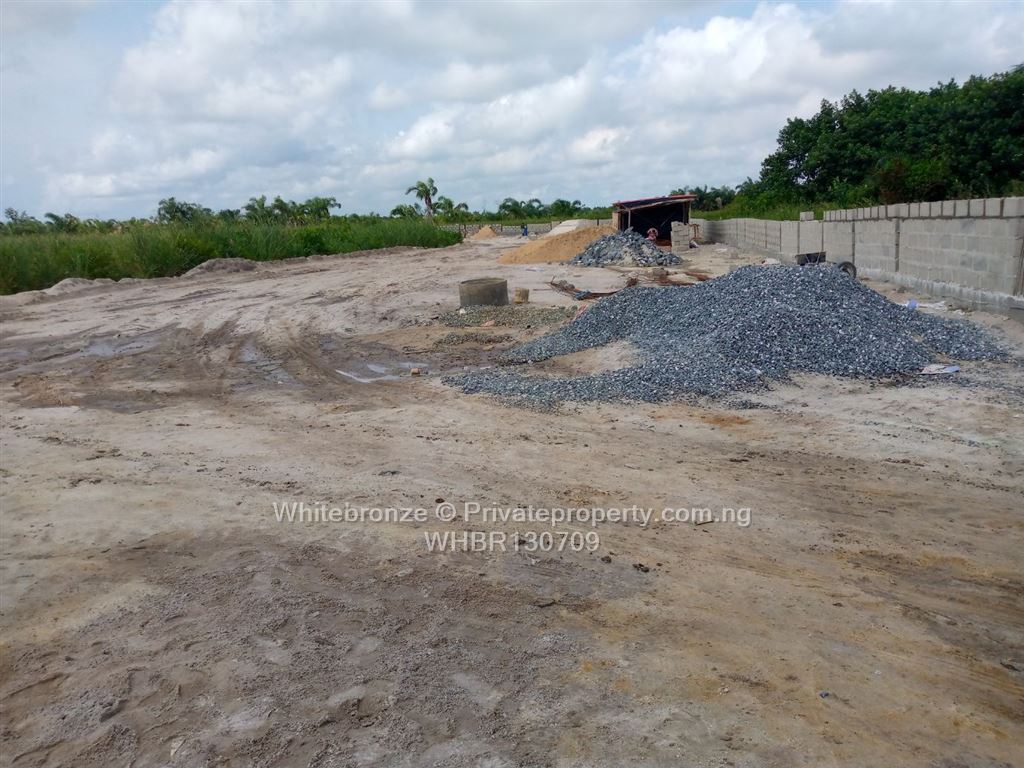 Half Plot of Dry LAnd at Ibeju Lekki